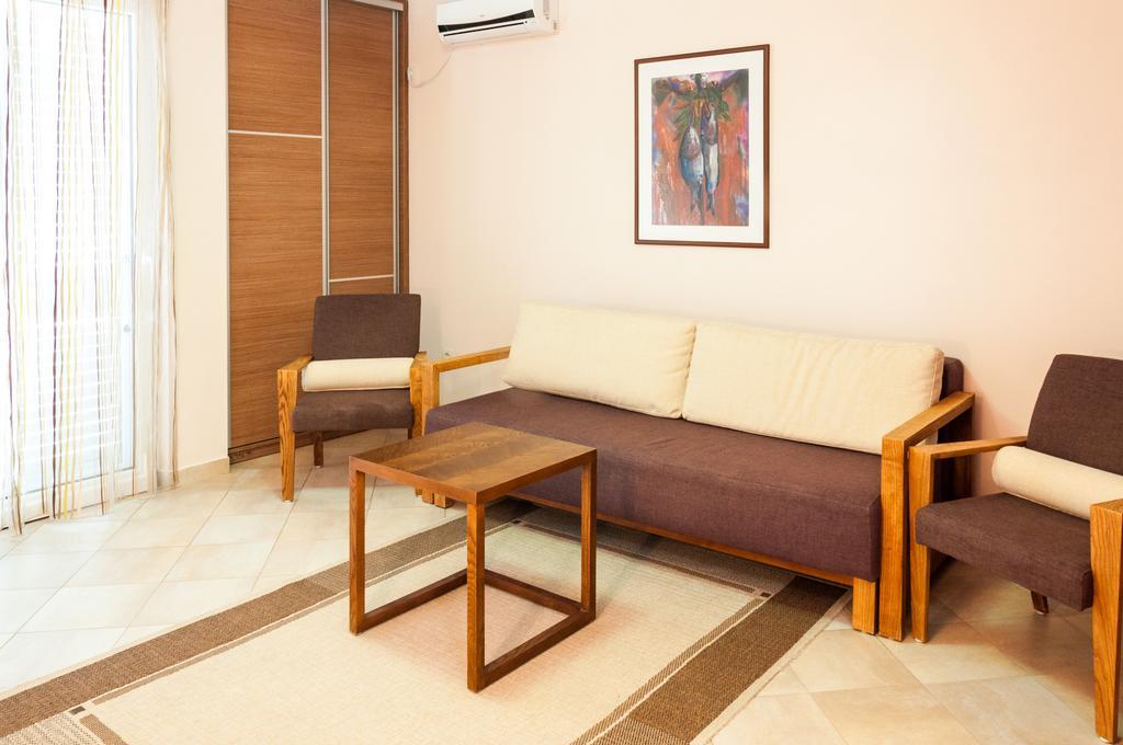 Apartments Lila Aurea Petrovac Habitación foto
