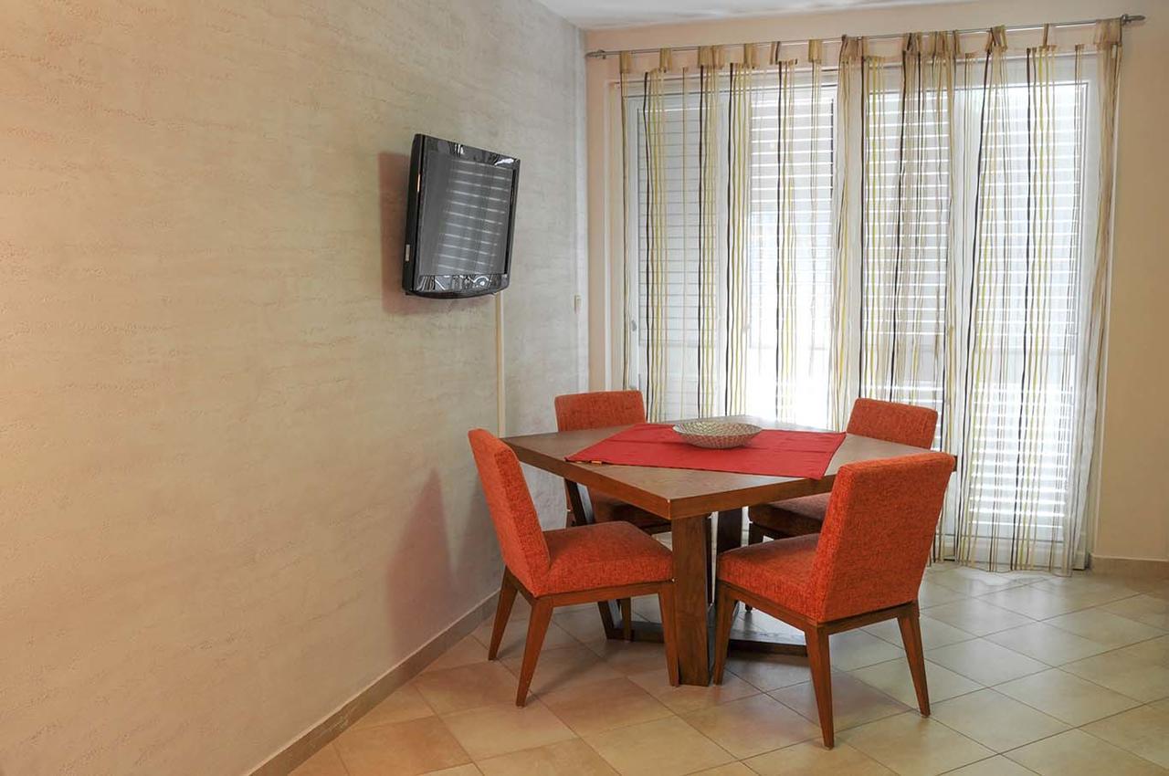 Apartments Lila Aurea Petrovac Exterior foto